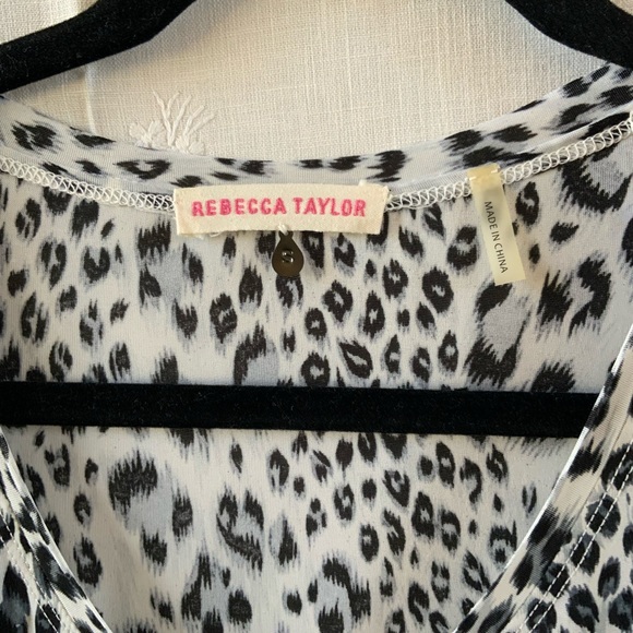 Sophisticated leopard print dress - Picture 2 of 6